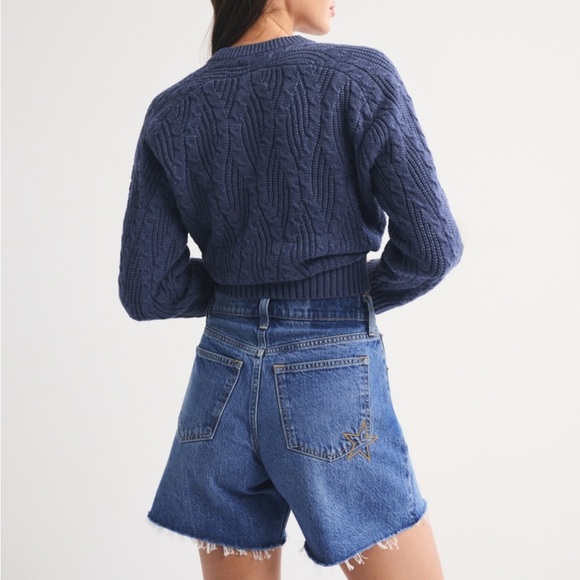 ABERCROMBIE High Rise Loose Short NWT - Picture 5 of 15